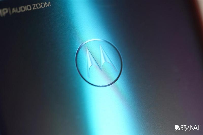 gen.g战队|首款骁龙8 Gen1开始预热,6000万自拍亮了,价格不贵