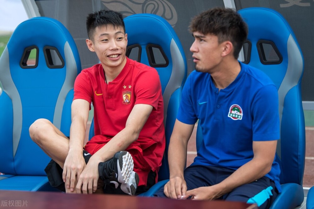 那些你很冒险的梦|华体会体育资讯：恒大、河南嵩山龙门两小将“强势亮相”