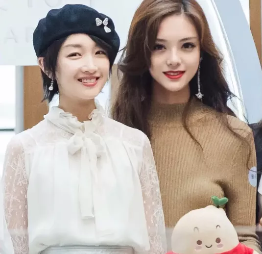 照骗|绝色网红齐亮相，真容却一个比一个幻灭，网友：这放在古代就是欺君之罪吧？