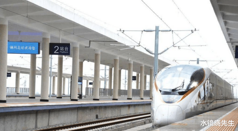 |全长107千米，中国历经4年，又1超级高铁开通！造福多少人？
