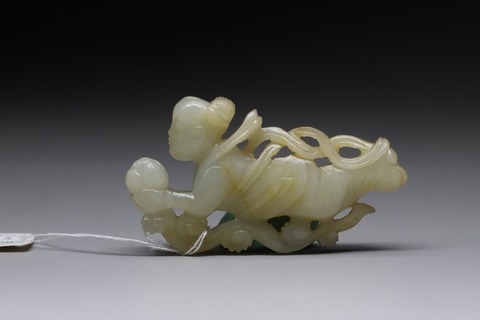 和田玉籽料|和田玉籽料“飞天仙女”