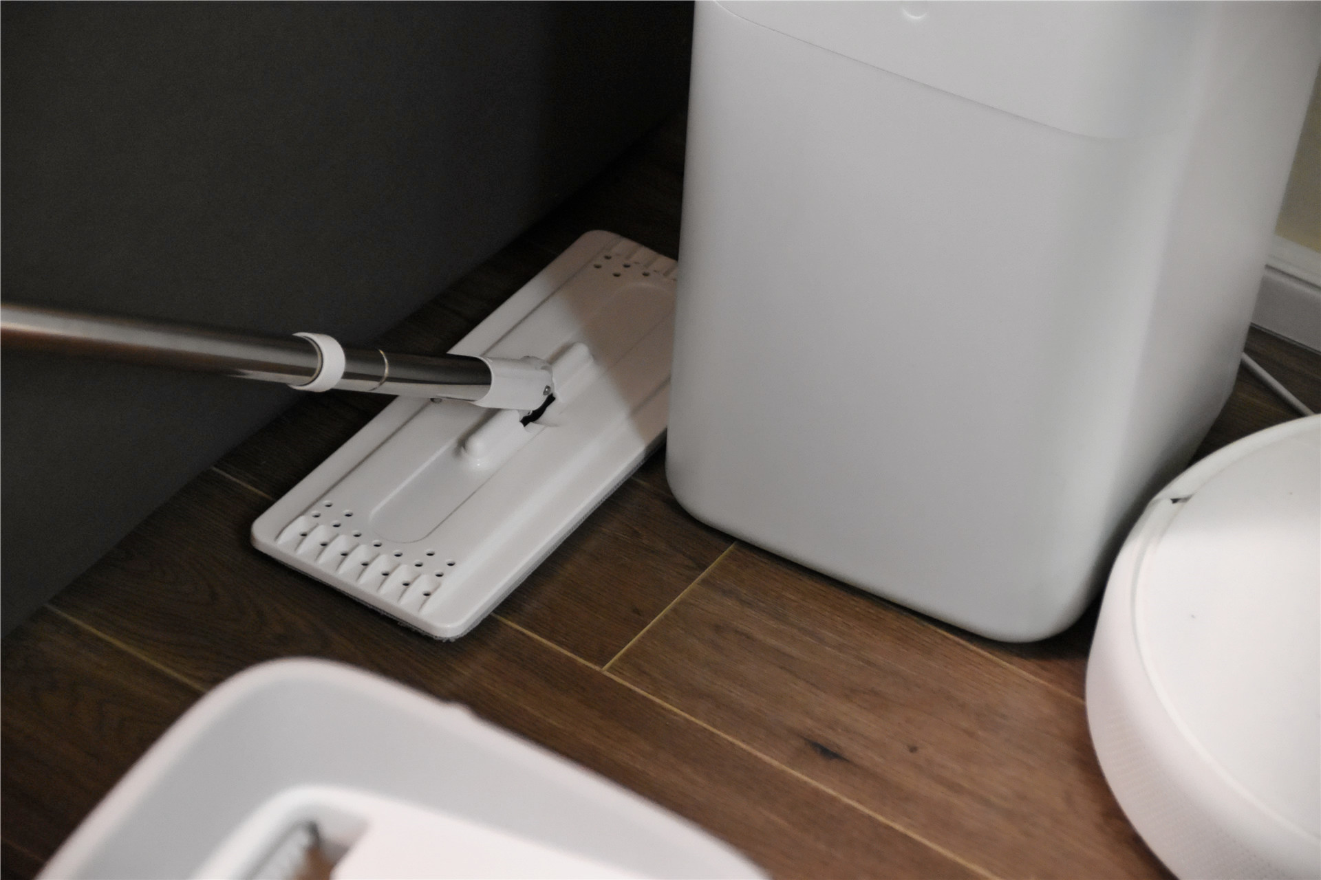 |父母用20年拖地经验告诉我，拖地用它干净还不留水渍，省时省力