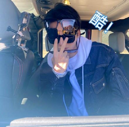 运营追梦人 恰好是少年：王俊凯“不小心”透露真实身份，更称迪迦是他亲弟弟