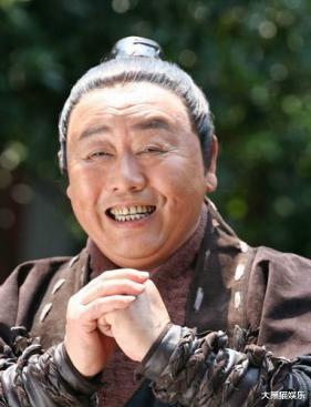 马德华|妻子是“嫦娥”，儿子是总裁，76岁的马德华成人生赢家