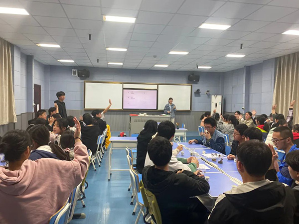 双创一线 童心向党，筑梦成长！苏州东山学子别样“红”