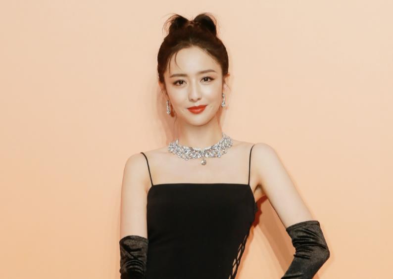 赵丽颖|7位女神2021年恢复单身：有人事业大火有人另觅真爱，活成大女主