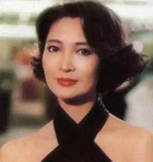 萧芳芳|萧芳芳：谢贤的挚爱，却被秦祥林抛弃，如今74岁活成传奇