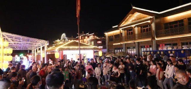 襄陽 湖北一古鎮(zhèn)“未開先火”，耗資80億占地1500畝，預(yù)計今年8月運營