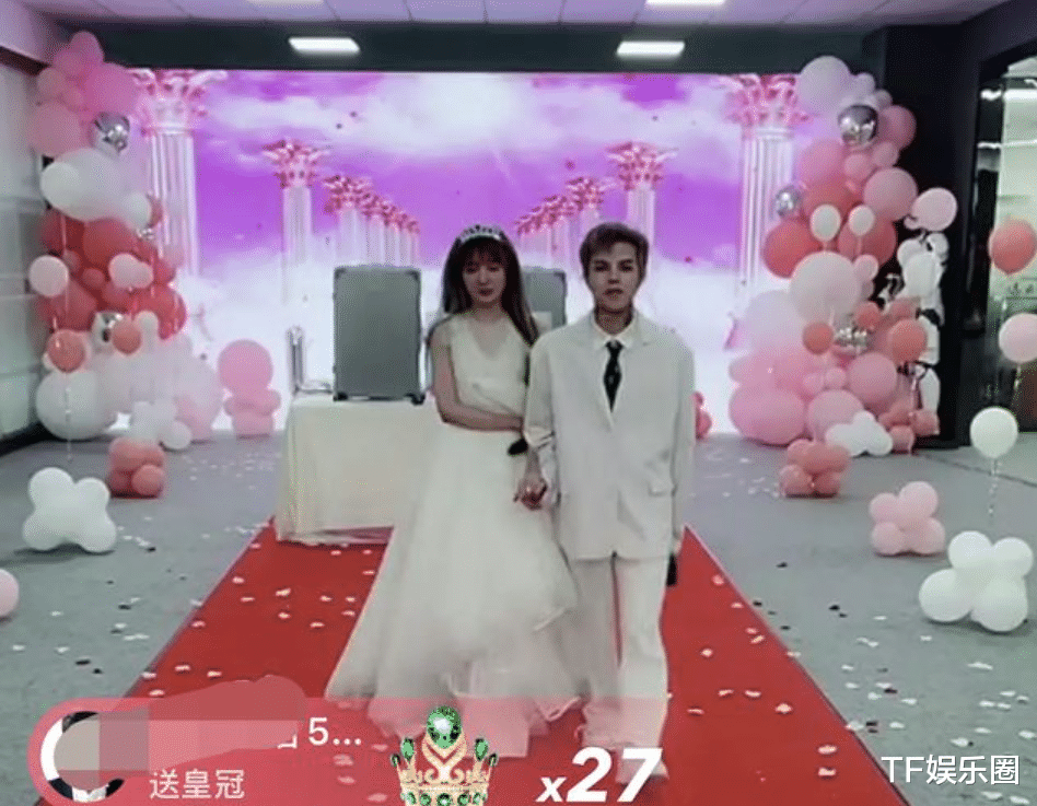 殷世航|殷世航宣告网红生涯结束，最后发文可以好好生活了，评论两边倒