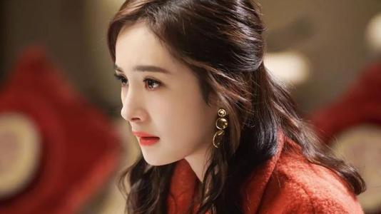 贾玲|冯巩带她上4次春晚，怎么都捧不红，谁知贾玲一带便火遍全国