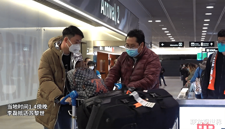 徐新|奥斯卡：中国最强前锋郭田雨 记者：进步最大是的徐新 球迷：张玉宁