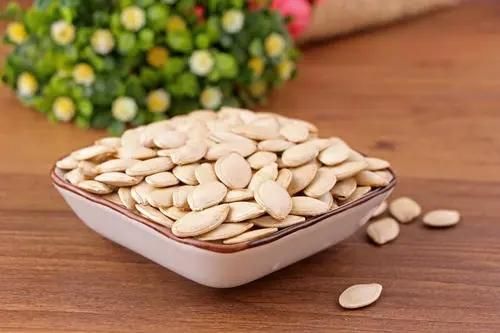 衰老|“老得慢”的女性,或爱吃这7种食物,看看有没有你爱吃的吧