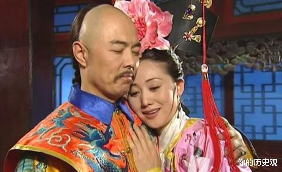 小燕子|小燕子紫薇出嫁，谁注意令妃给苹果的顺序了？地位发生变化