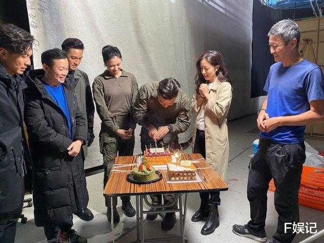 陈山聪|陈山聪不仅有家人为其庆生 新剧开拍马国明唐诗咏等也为其庆生