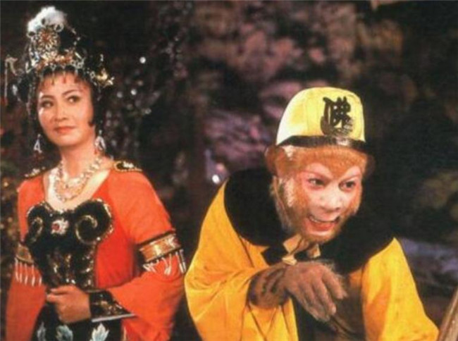 铁扇公主|“铁扇公主”王凤霞，现实生活中嫁“孙悟空”，38岁因癌遗憾离世