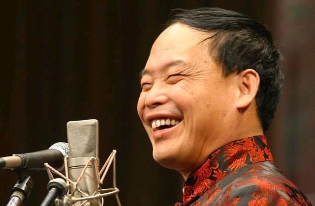 |对郭德纲示好不为所动，赵伟洲不愿加入德云社，原因和性格有关？