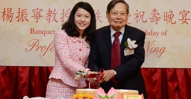 那英|17 年后，杨振宁翁帆近照曝光：不纯粹的感情，我劝你别要！