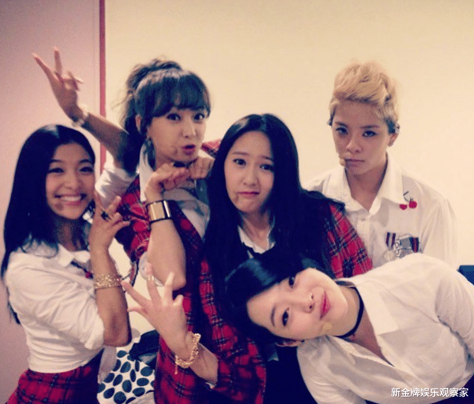 fx|fx庆祝出道12周年：郑秀晶刘逸云发文，宋茜未发声，崔雪莉已不在