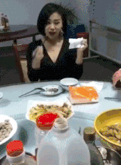 王多鱼|“如果给你十个亿，让你用王多鱼的游戏规则来花掉，你会怎么花？”