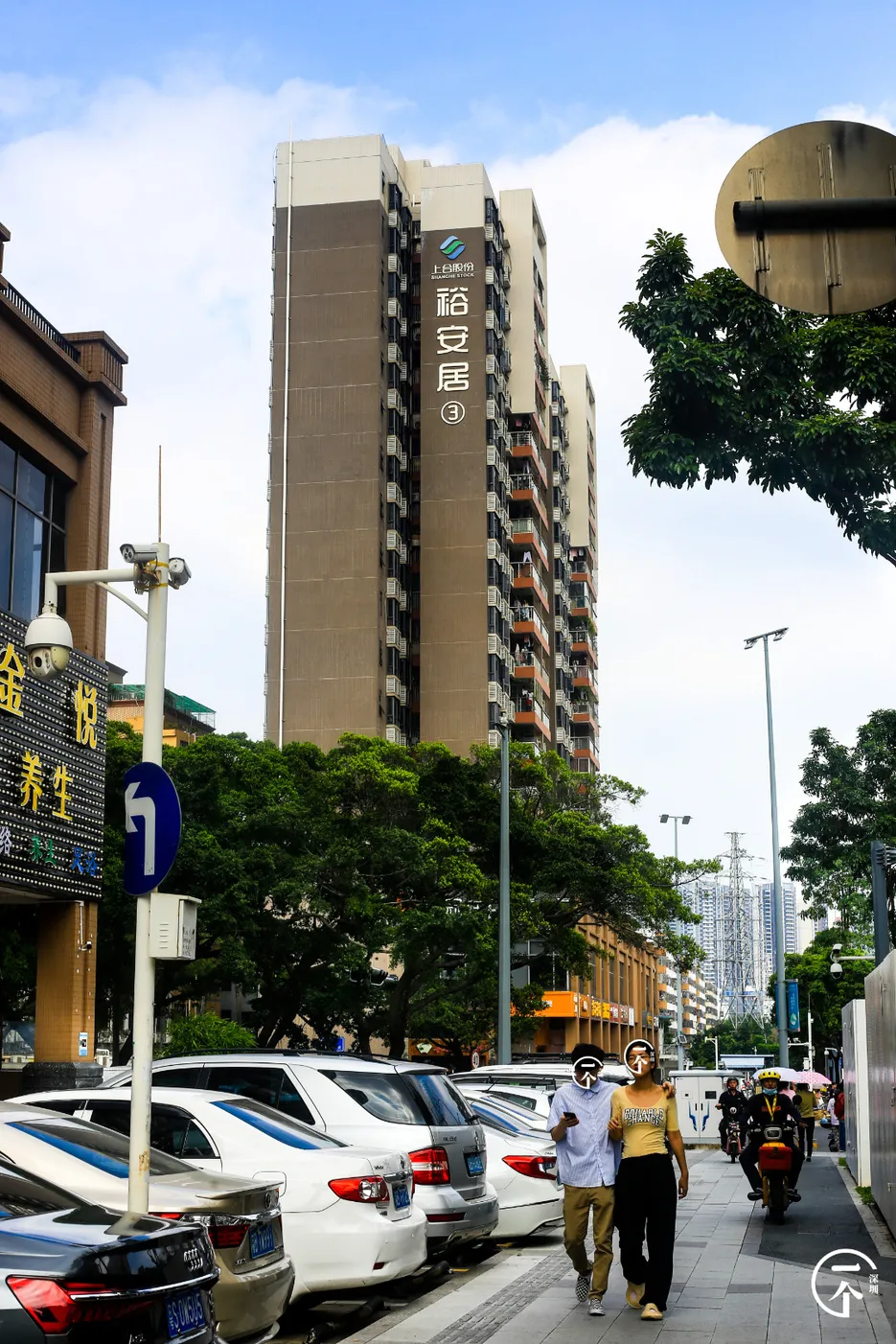 深圳市|深圳妹子勇闯洪浪北租房市场，被中介痛骂！