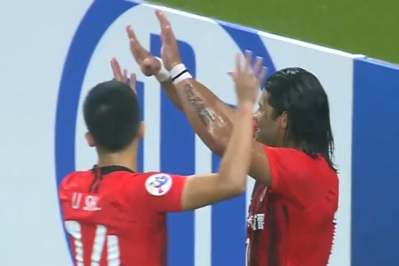 中超|重磅!曝172球中超巨星或加盟豪门,高层正在运作,巅峰价值3.9亿