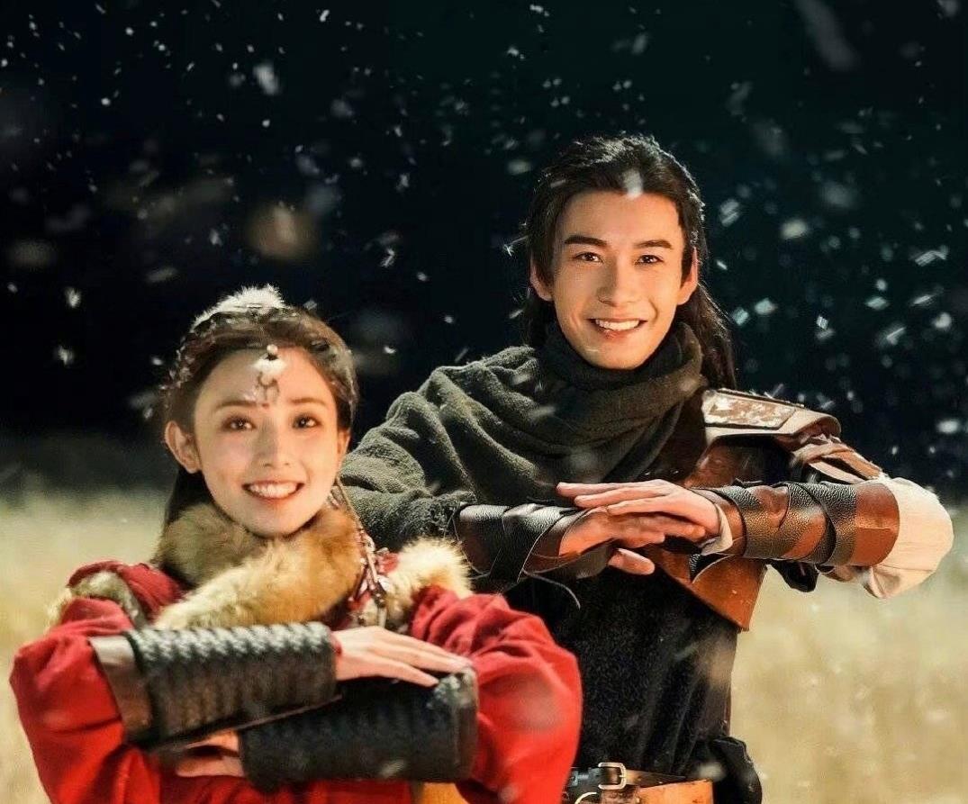 李易峰|陈哲远徐梦洁再次撞衫引热议，堪称最强售后，但却不是真的在谈