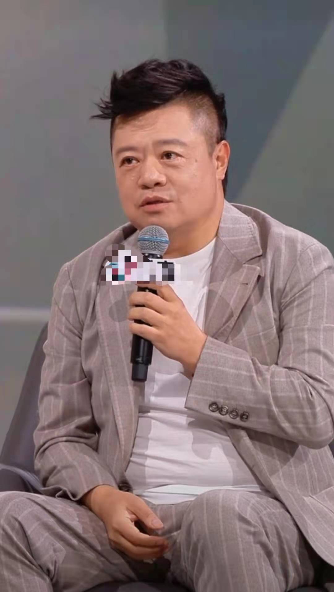 刘德华|刘德华直播观看人次破亿！透露四大天王内部关系，罕表白妻子女儿