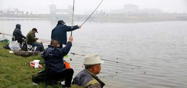 冬季什么天气鱼情好?这5种晴天,2种不去钓鱼是浪费!
