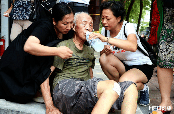 运动|最伤肝的“水果”公布！很多人当宝，整袋往家提，千万要管住嘴