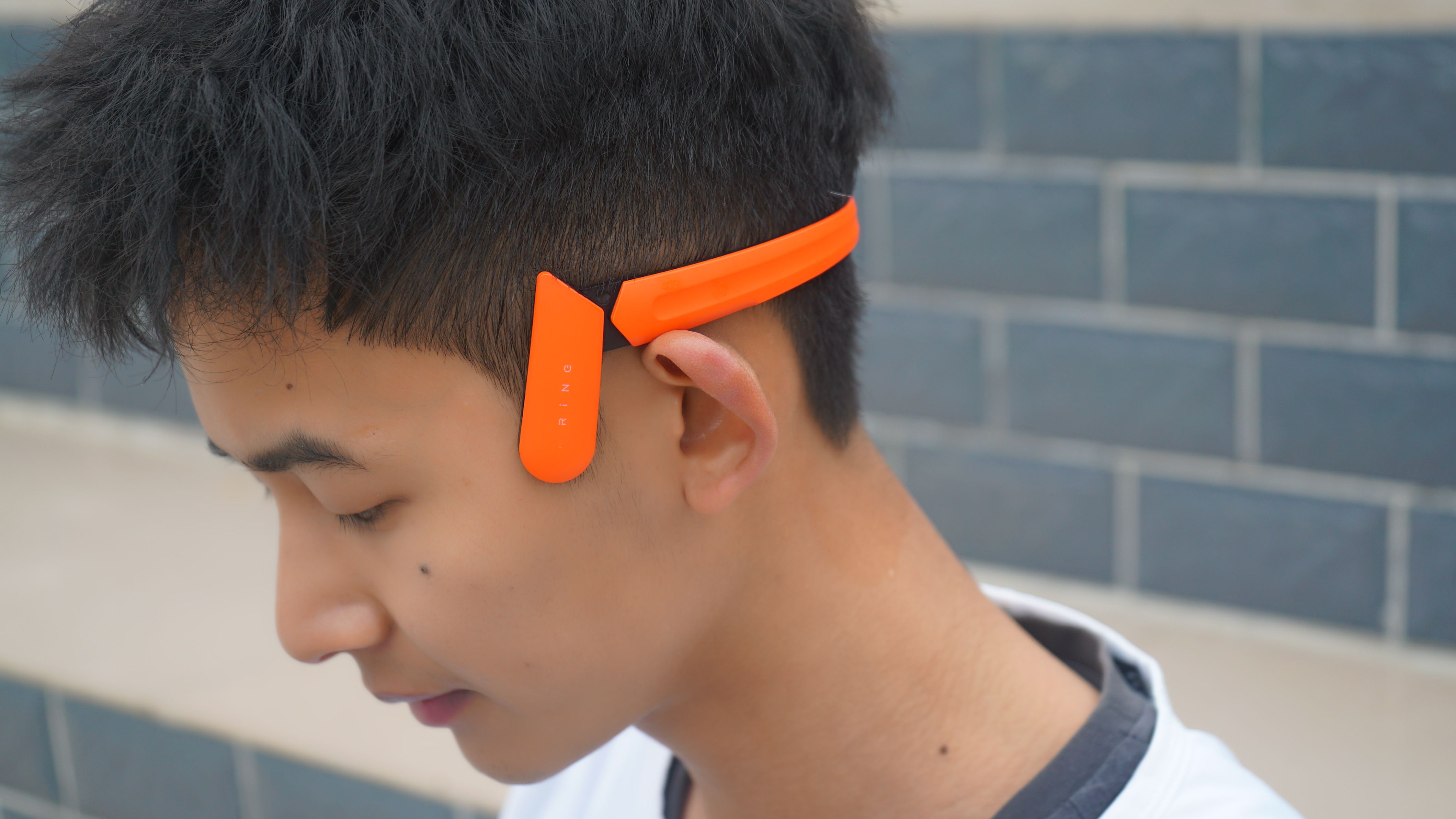 蓝牙耳机|解放双耳，愉悦听歌，用空气传声黑科技Mu6运动蓝牙耳机