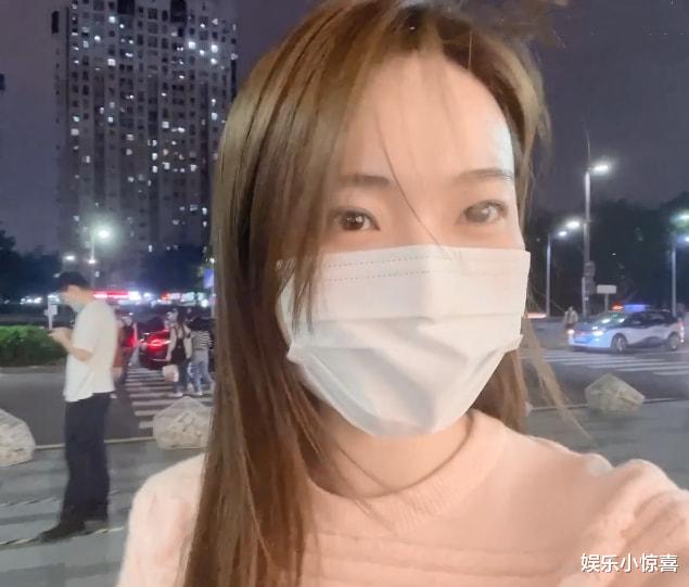 孔汝淳|《心动4》橙子去看me演出，与孔汝淳一前一后站，关系好坏很明显