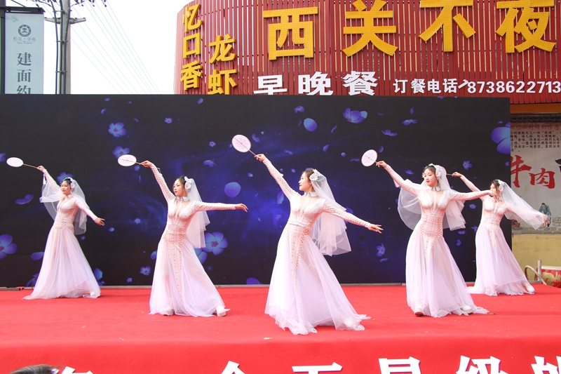 顶端潢川 潢川怡景学苑与碧桂园物业战略合作签约仪式圆满举行