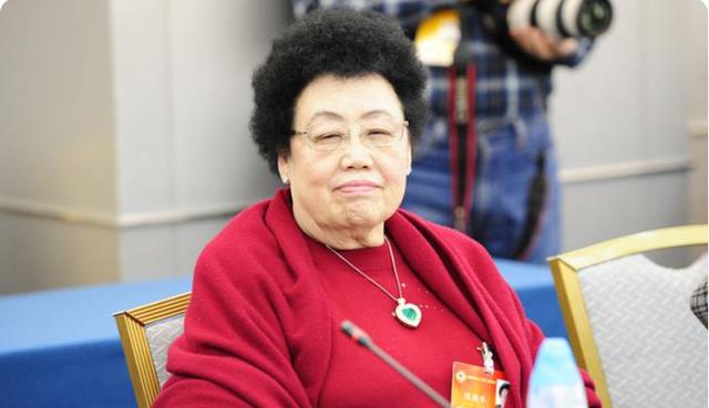 北京市|北京4大富婆的差距在哪儿？资产达500亿，慈善捐款却次次没有她