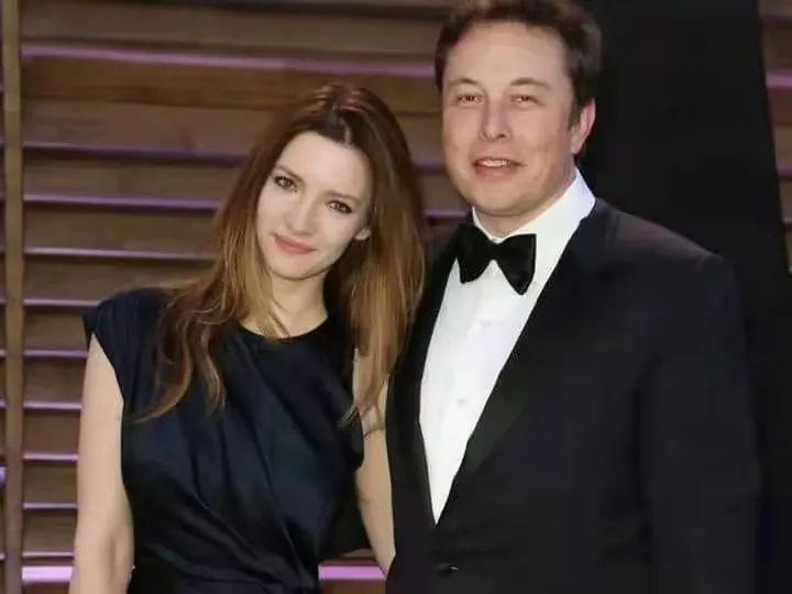 伊隆·马斯克|她情史再丰富，也没人有资格骂她