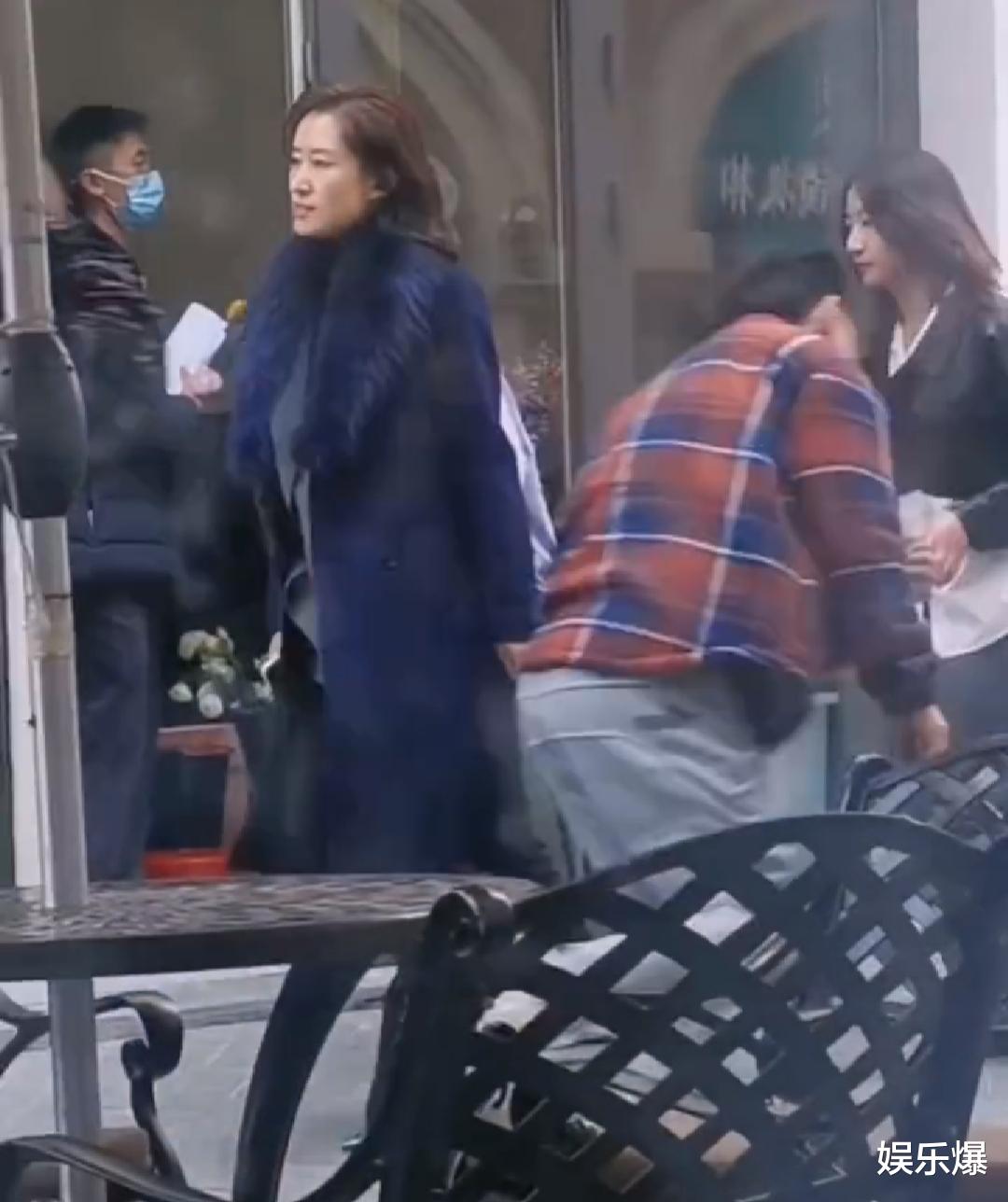 钢铁侠|杨紫新电影低调开机，罕见挑战警察角色，搭档演员引关注