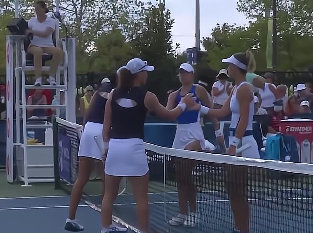 可馨育娃|网坛爆大冷！大满贯冠军首战遭淘汰，女单3大夺冠热门相继出局