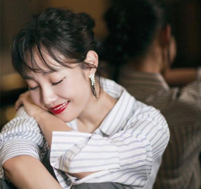 白百何|白百何为啥被称为“女版陈冠希”？看完这些照片，你就知道了！