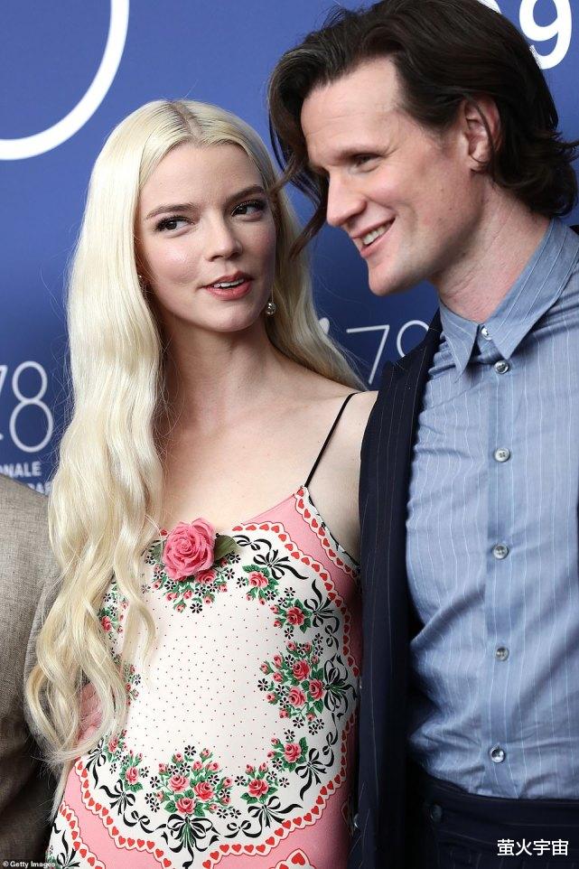 吴安雅|人间芭比安雅疑有新恋情,和大13岁男星船中亲密互动,摸头杀太甜