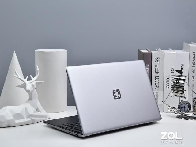 中柏|「有料评测」中柏EZbook X5评测:不到3000的超低价办公本