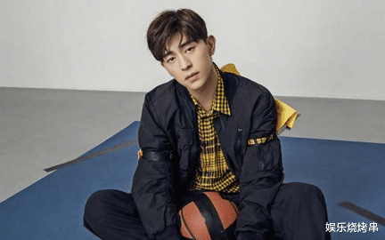 邓伦|原来邓伦的身世这么好,可以和韩雪相提并论了