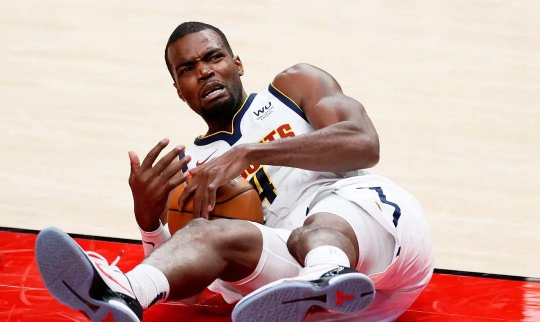 可馨育娃|就在刚刚！篮网再签一人！金钱还是胜利，他做出了选择！