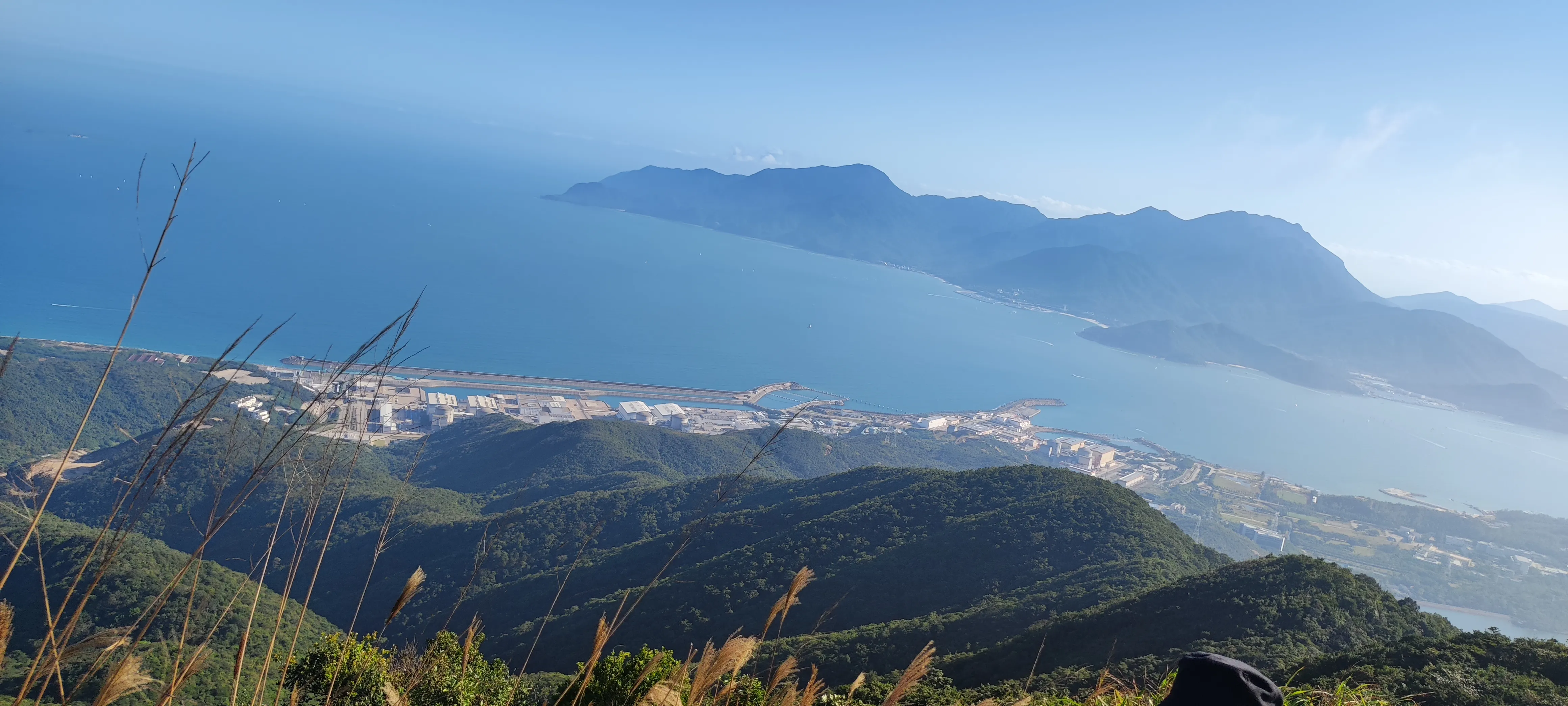 海参崴|深圳大鹏半岛，登顶排牙山记录