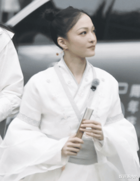 奔跑吧兄弟|跑男12号无锡拍摄路透:Baby扮貂蝉,蔡徐坤演周瑜,郑恺挑战诸葛亮角色