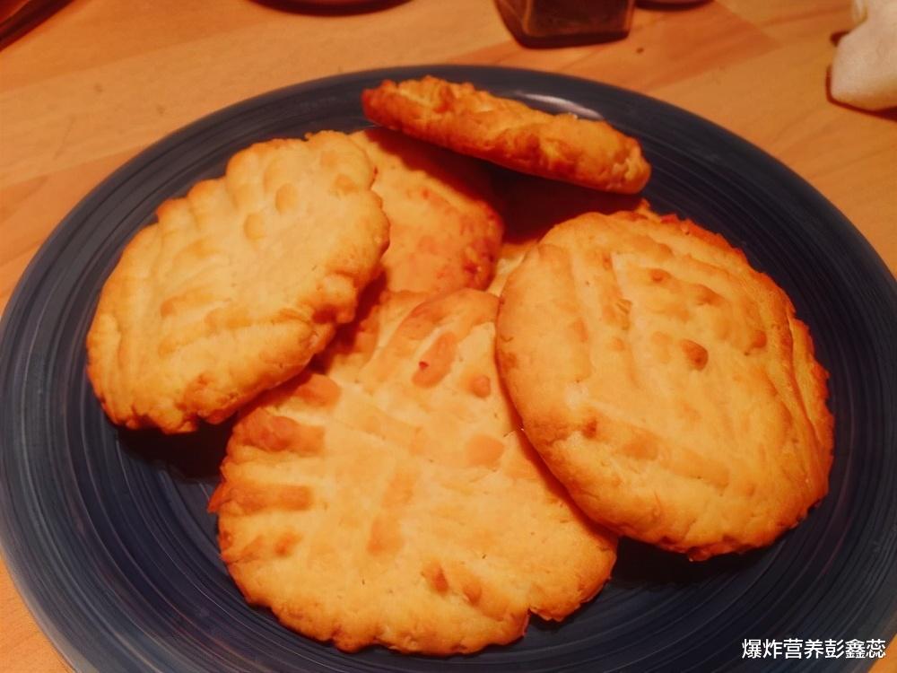 运动|比单纯吃肉还易增肥的3大水果，很多人当减肥食物，还是别吃了吧