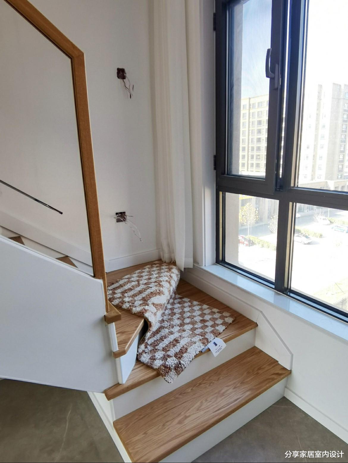 羡慕她家带阁楼的新房,每天可爬楼梯!全屋简约舒适,分享一下