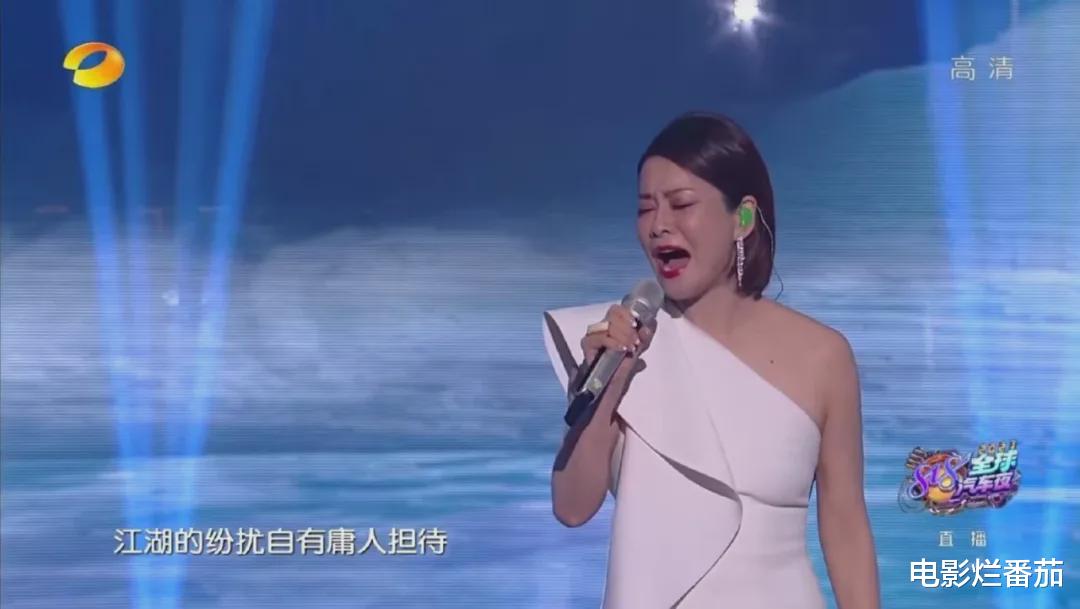 毛阿敏|818晚会，周深罕见失常，毛阿敏频频跑调，湖南卫视赢收视输口碑