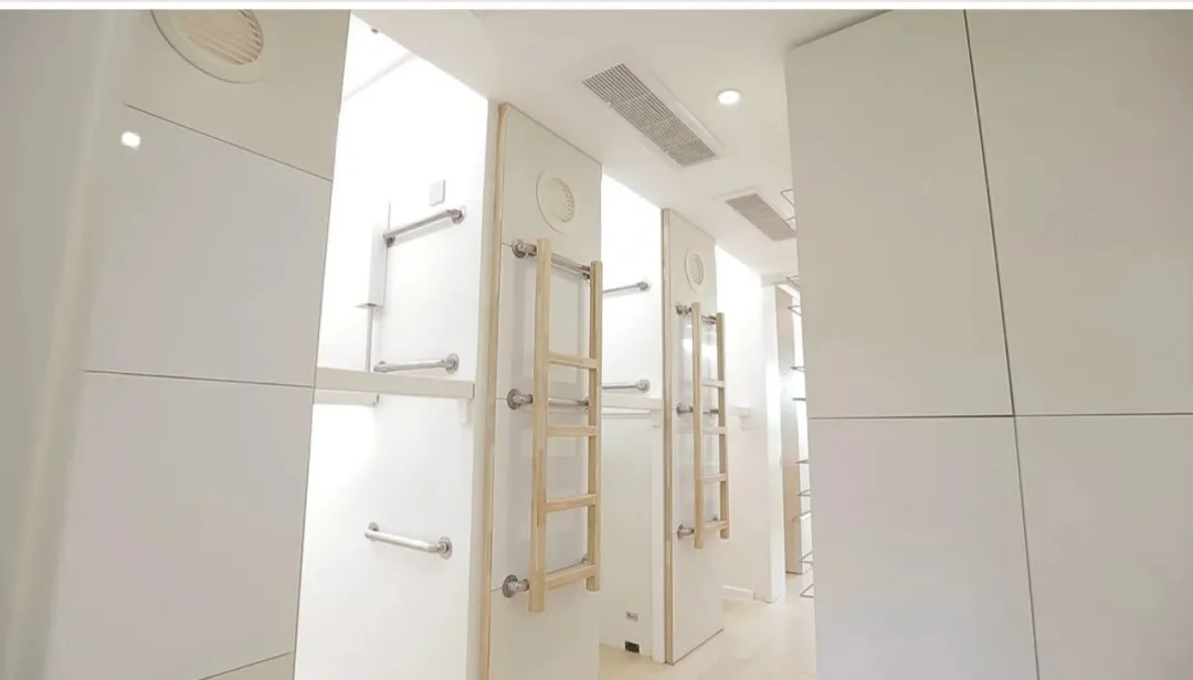 佛系|三胎家庭共7人蜗居43㎡, 他们的生活是什么样?