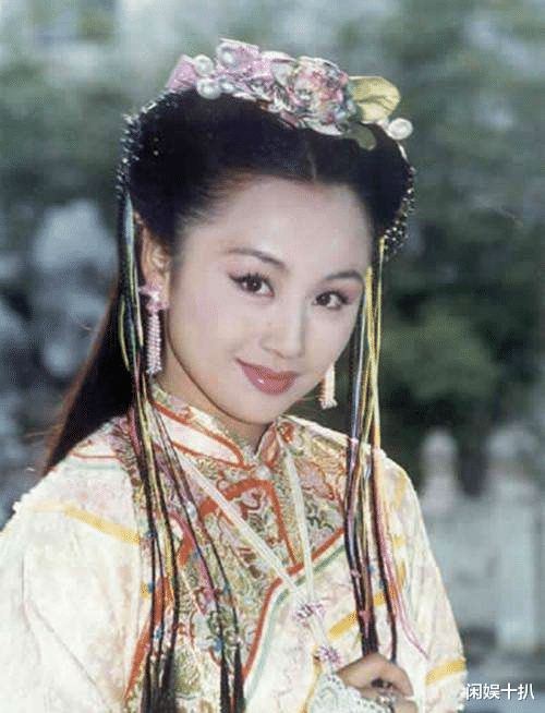 曹颖|曾红极一时的曹颖，直播带货后，产品曝质量问题被群嘲