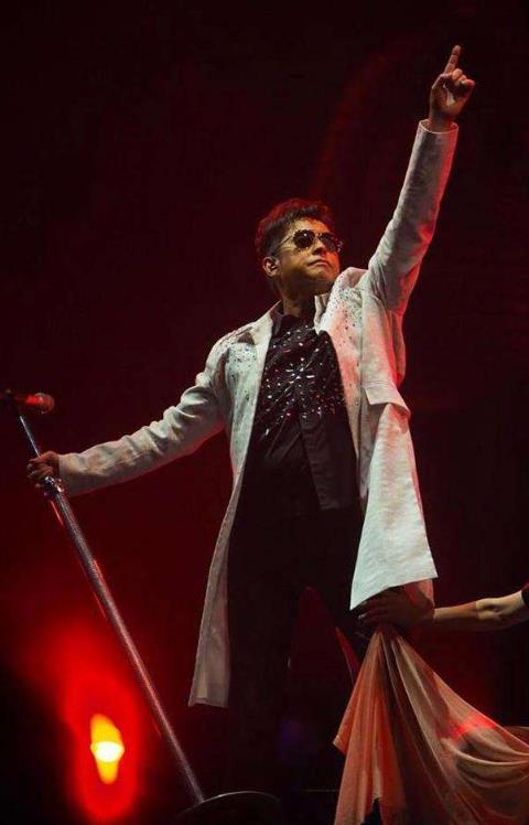 谭咏麟|谭咏麟对爱人说：十亿财产给你管理，我在外面生的孩子要认祖宗