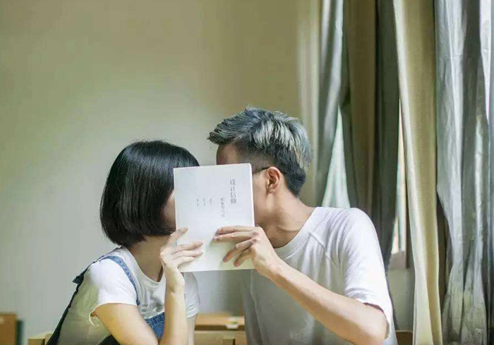 两口育儿|青春期会面临三方面的早熟,身为父母,该如何帮孩子平稳度过?